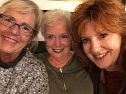 The sweetest family!! I met them 43 years ago at Royal Oak💝