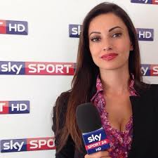 Giornalista e conduttrice @skysport @unionesarda @_radiolina_ laurea in archeologia recitazione. Esclusiva Valentina Caruso Maschilismo Nel Calcio I Pregiudizi Ci Sono Anche Verso Le Donne Competenti Gol Di Tacco A Spillo