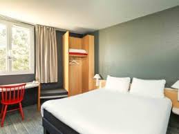 > jusqu'au 24 octobre : Day Use Chartres Hotels Pour La Journee Roomforday Com