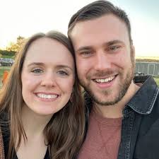 Does anyone have diapers (newborns/size1) Formula, baby boy cloths size new  born/ 0-3 months, 3-6months. That they are just giving away to help someone  in need? If so please let me know.