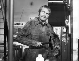 Smoljak na všechny vrčel, sobota se ho začal dokonce bát. Jachyme Hod Ho Do Stroje 1974 Fotogalerie Fdb Cz