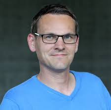 Max Gruber's Instagram, Twitter & Facebook