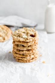 White Chocolate Cranberry Macadamia Cookies Broma Bakery Recipe Macadamia Cookies White Chocolate Cranberry Broma Bakery