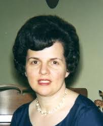 Andrea Heroux's Instagram, Twitter & Facebook