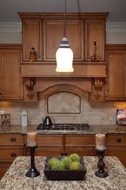 Traditional Kitchen Honey Maple Kitchen Cabinets With Quartz Design Pictures Remodel Decor Kitchen Backsplash Designs Tuscan Kitchen Maple Kitchen Cabinets