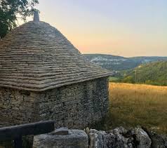 On compte trois causses au sein du parc naturel régional des causses du quercy. Parc Naturel Des Causses Du Quercy Gites De France Lot