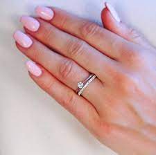 Amelia Set With A 0 25 Carat Diamond Together With Sofia Such A Neat And Beautiful Combinat Wedding Ring Sets Simple Small Wedding Rings Minimal Wedding Rings