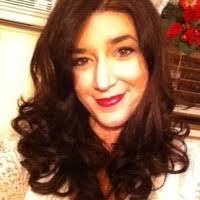 Christina Cangelosi's Instagram, Twitter & Facebook