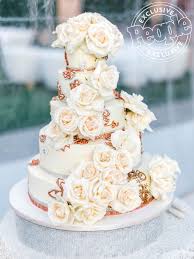 After months of adorable teases, the longtime dancing with the stars pro dancer exchanged vows with the former boy meets world star in a surprising weekday wedding in san diego. See Cheryl Burke And Matthew Lawrence S Wedding Cake People Com