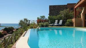 Combien Vous Coute L Entretien D Une Piscine Chaque Annee Capital Fr