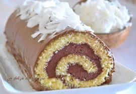 Rotolo con crema al mascarpone e cioccolato, morbido e gustoso, tutto da gustare per chi desidera un'alternativa alla torta al cioccolato. Rotolo Al Cocco Con Mousse Al Cioccolato Le Delizie Di Patrizia