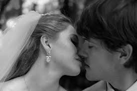 Danielle Kinney Imagery Reviews