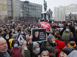 On wednesday, april 21, russian president vladimir putin delivered his address to the federal assembly. Protestas En Rusia Sobrevivira El Movimiento De Navalny El Espectador