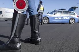 Verso sud uscita obbligatoria a #foggia. Cerignola Assalto Fallito A Portavalori In A14 Recuperati Due Escavatori Rubati A Fasano E Altamura