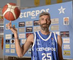 Παρών και ο Γιάννης Γκαγκαλούδης!! Ο δικός μας Γιάννης για άλλη μια χρονιά στον ΕΣΠΕΡΟ ( έστω και αλλιώς έχει πολλά χρόνια μπάσκετ μπροστά του όπως έχει δηλώσει ), ολοκληρώνοντας το ρόστερ