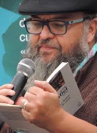 Byron Arias's Instagram, Twitter & Facebook