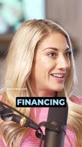 Shannon Flahive's Instagram, Twitter & Facebook