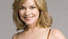 Krystal Carey's Instagram, Twitter & Facebook