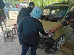 The owner kedai is very humble person n he even recommend kedai accessories kereta yg murah. Bengkel Cat Kereta Murah Dan Cepat Di Lembah Klang