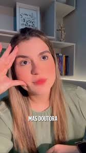 Está com dívidas no banco e não consegue renegociar?, Dá o play no vídeo e  descubra seus direitos!, Informação é poder e é o primeiro passo para sair  do vermelho com segurança. , Advogada Dra. Eloisa ...