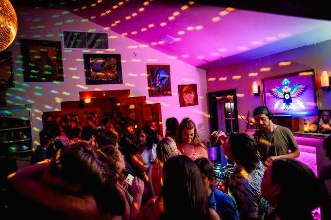 Medium Cool - Review - South Beach - Miami - The Infatuation