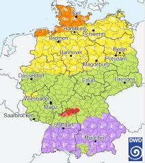 Heftige gewitter, sturmböen und starkregen haben. Dwd On Twitter Aktuell Bereits Gewitter Unterwegs Dabei In Bawu Und Bayern Unwetter Durch Heftigen Starkregen Https T Co Yyaviu81zw V Https T Co Dk7e8bloqt