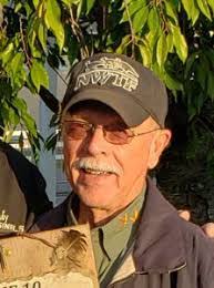 Mike Sentell's Instagram, Twitter & Facebook