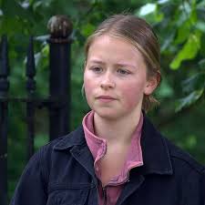 Emmerdale star looks worlds away from Liv Dingle as they debut new look  after exit