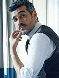 Este unul dintre cei mai adorați actori de la hollywood, cu un talent incredibil. 51 Cei Mai Frumosi Actori Din Turcia Ideas Actors Turkish Actors Turkish Men