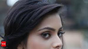 Prachi Sinha's Instagram, Twitter & Facebook