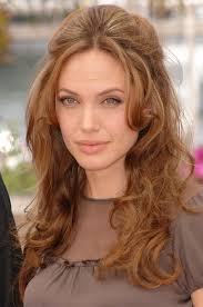 What are your best tips for the perfect hairstyle for the woman over 40? 30 Must Try Hairstyles For Women Over 40 Haircut Inspiration
