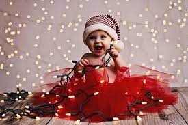 Haddison S Christmas Photoshoot Diy Backdrop Diy Christmas Photoshoot Christmas Baby Pictures Christmas Photoshoot Kids