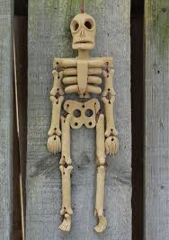 How To Make A Skeleton Model Out Of Clay Articulated Clay Skeleton Hand Made Atzompa Mexico Day Of The Dead Muertos Mexico Day Of The Dead Day Of The Dead Art Day Of The Dead