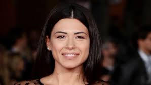 Rosa e pietro tartaglione, coppia nata a uomini e donne nel 2017, sono diventati genitori per la prima volta nell'agosto del 2019, quando l'influencer ha dato alla luce domenico. Rosa Perrotta Reveals The Baby S Name On Instagram Surrounded By Boys