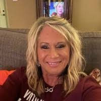 Suzanne Vaughn's Instagram, Twitter & Facebook