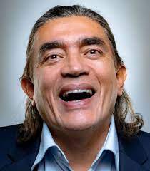 La denuncia fue interpuesta por la firma de abogados. Gustavo Petro On Twitter Un Feliz Cumpleanos Para El Senador Gustavo Bolivar