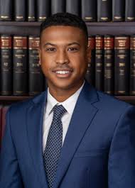 Ian Cargill's Instagram, Twitter & Facebook