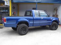 Mazda B2600i 4x4 I Want To Get A Project Truck Mazda Mini Trucks Trucks