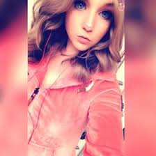 Sarah Hackler (xSarah_Ha)