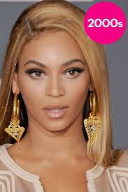 The 60 Most Embarrassing Beauty Trends Of The Last 40 Years Teased Hair Vintage Makeup Looks Beauty Trends