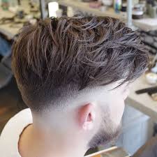 Este es un mid fade claro, pero hay muchos mas estilos como el mid fade oscuro, mid fade con raya y mid fade con navaja. Mejores Cortes De Pelo Para Hombre 2020 Cera Y Pomada