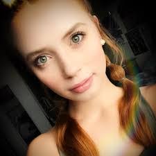 Alyssa Larson's Instagram, Twitter & Facebook