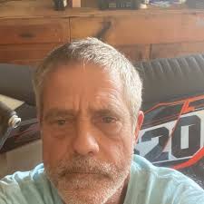 Todd Futrell's Instagram, Twitter & Facebook