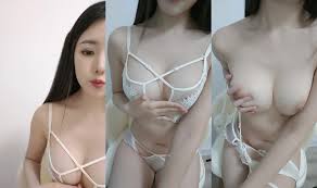 The school goddess, Rivera Baby, has great tits! Dance naked and  masturbate! (2)