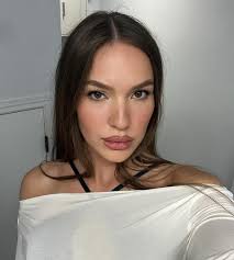 mal (@mallorymageau) • Instagram photos and videos