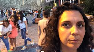 Selfies, dubbelhakor och svettiga pannor: Samira Othman, Istanbul 24 juni  2019