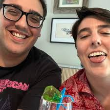 Frances Harvey and Troy Varrasse's Wedding Registry