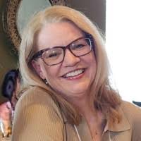 100+ "Kelly Swanson" profiles