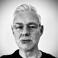 A list of who Jeremy Hewitt Richens is following