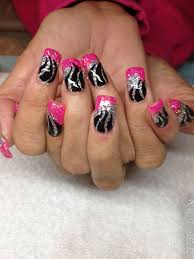 Pink Silver And Black Nails Pink Acrylic Nails Pink Black Nails Pink Nails This square nail design combines nail art and a very cute pink french tipped nails, perfect for a cute, feminine look.